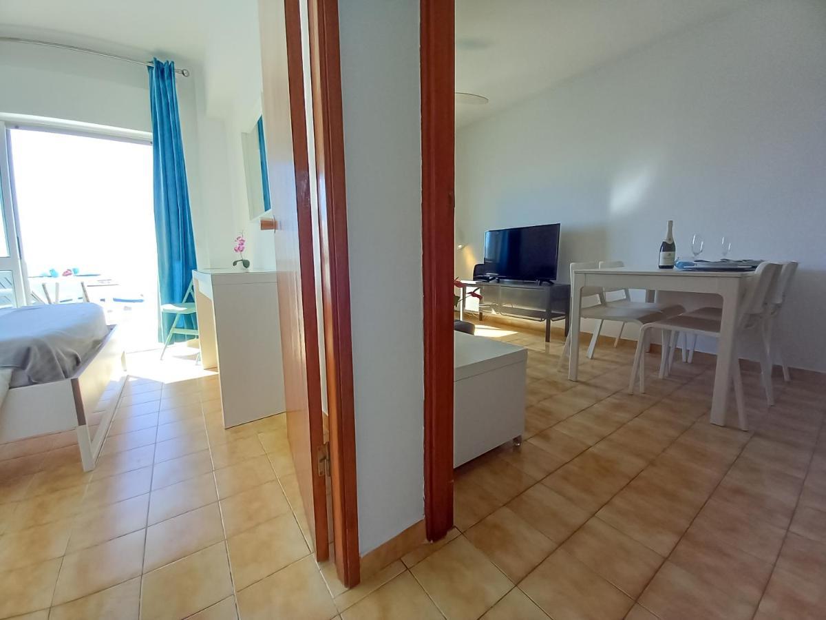 Mira Atlantico 13- Terraco Com Vista Mar E Cidade, Wifi, 80Mt Praia Quarteira Zewnętrze zdjęcie